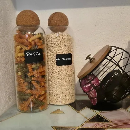Lara With Rich Welcome Package Apartment *